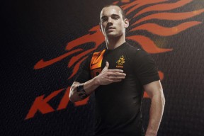 Jiu You-关键时刻球员的发挥决定了比赛的胜负，关键时刻球员的发挥决定了比赛的胜负