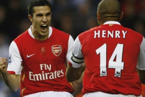 九游登录中心-中超球队教练团队是否具备足够的战术灵活性，中超球队教练名单