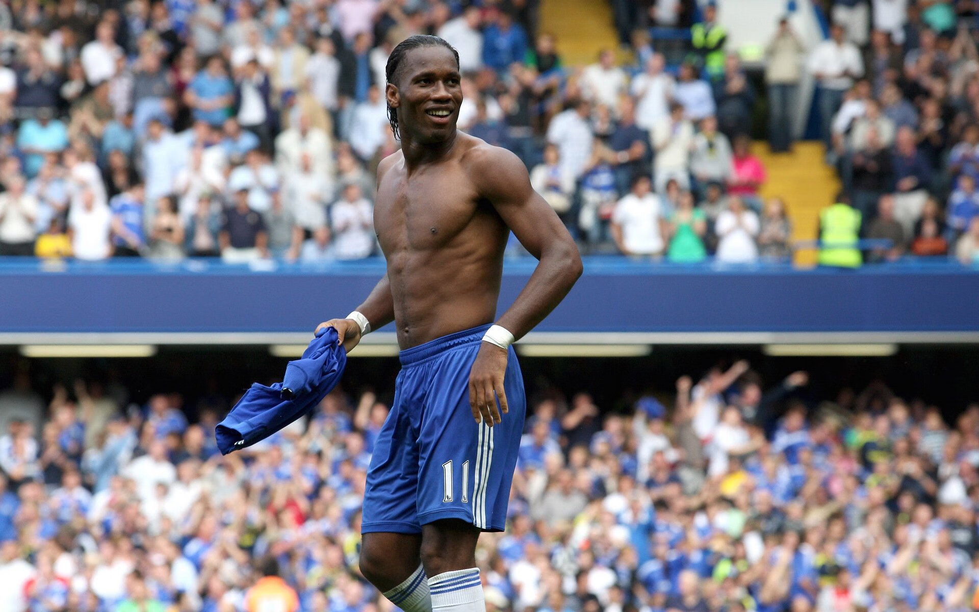 比利·库利巴利（Bilal Coulibaly）在NBA夏季联赛中表现出色，库利巴利前锋